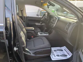2017 Chevrolet Colorado LT