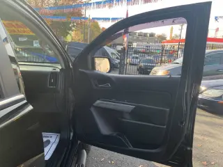 2017 Chevrolet Colorado LT