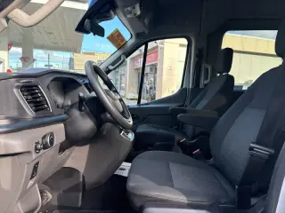 2021 Ford Transit 350 XLT