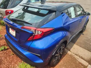 2020 Toyota C-HR LE