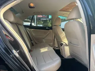 2010 Volkswagen Jetta SE PZEV