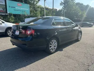 2010 Volkswagen Jetta SE PZEV
