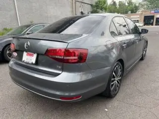 2016 Volkswagen Jetta 1.8T Sport