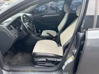 2016 Volkswagen Jetta 1.8T Sport