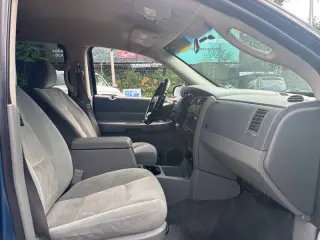 2005 Dodge Durango SXT