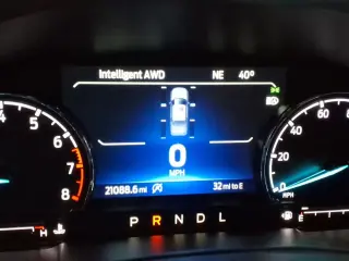 Ford Maverick 2022 AWD XL 4dr SuperCrew 4.5 ft. SB