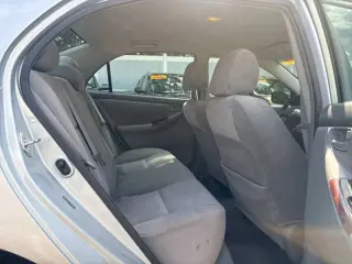 2006 Toyota Corolla LE