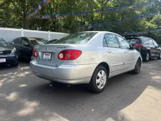 2006 Toyota Corolla LE