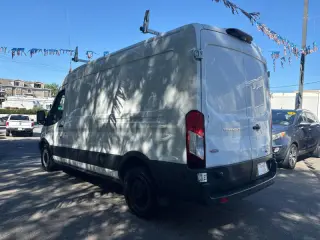 2018 Ford Transit 250