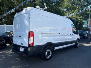 2018 Ford Transit 250