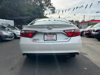 2015 Toyota Camry XLE