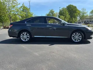 2011 Lexus ES 350 4dr Sdn