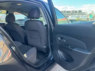 2014 Chevrolet Cruze 1LT Auto