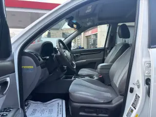 2012 Hyundai Santa Fe SE