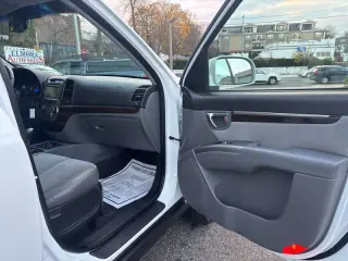 2012 Hyundai Santa Fe SE