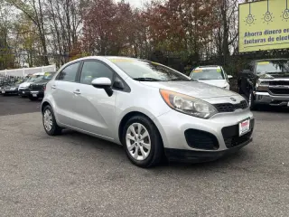 2014 Kia Rio 5-Door LX