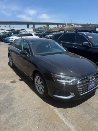 Audi A4 2022 AWD quattro Premium 40 TFSI 4dr Sedan