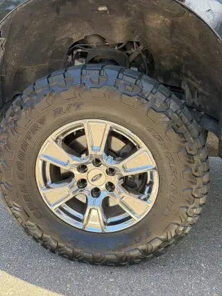 Ford F-150 2019 4x4 XL 4dr SuperCrew 5.5 ft. SB