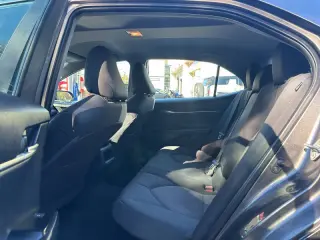 2020 Toyota Camry Hybrid LE