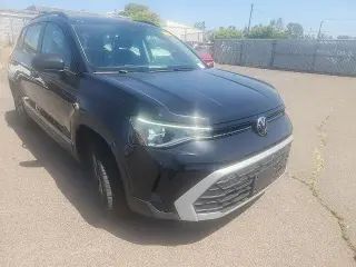 Volkswagen Taos 2025 S 4dr SUV