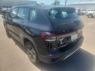 Volkswagen Taos 2025 S 4dr SUV