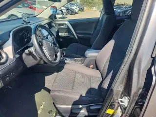 Toyota RAV4 2017 XLE 4dr SUV