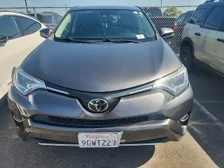 Toyota RAV4 2017 XLE 4dr SUV