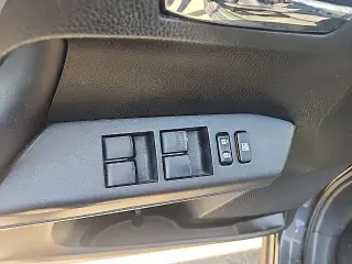 Toyota RAV4 2017 XLE 4dr SUV