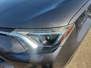 Toyota RAV4 2017 XLE 4dr SUV