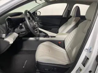 Hyundai ELANTRA Hybrid 2025 Limited 4dr Sedan