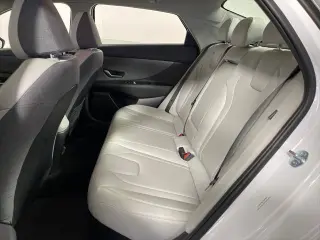 Hyundai ELANTRA Hybrid 2025 Limited 4dr Sedan