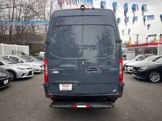 2019 Mercedes-Benz Sprinter 2500