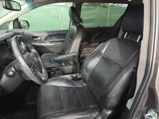 Toyota Sienna 2017 SE 8-Passenger 4dr Mini-Van