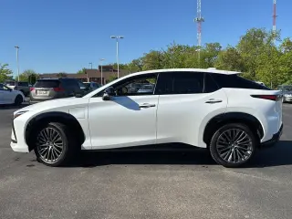 2023 Lexus  RZ 450e Luxury
