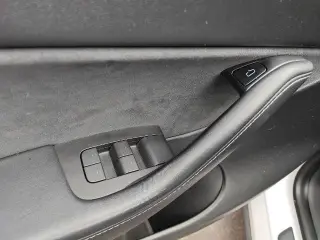 Tesla Model Y 2022 AWD Performance 4dr Crossover