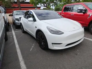 Tesla Model Y 2022 AWD Performance 4dr Crossover