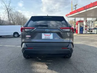 2020 Toyota RAV4 Hybrid LE
