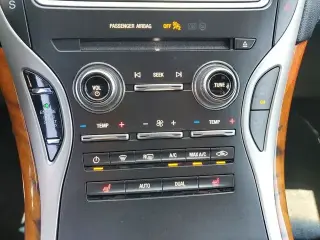 Lincoln Nautilus 2019 Select 4dr SUV