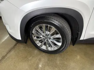 Gold Certified 2024 Toyota Grand Highlander Platinum