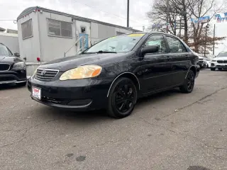 2006 Toyota Corolla LE