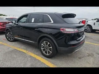 Lincoln Nautilus 2023 Reserve 4dr SUV