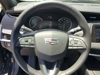 Cadillac XT4 2019 Premium Luxury 4dr Crossover