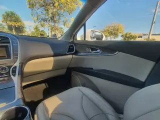 Lincoln Nautilus 2019 Select 4dr SUV