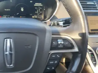 Lincoln Nautilus 2019 Select 4dr SUV