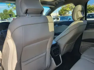 Lincoln Nautilus 2019 Select 4dr SUV