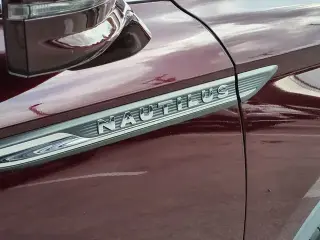 Lincoln Nautilus 2019 Select 4dr SUV