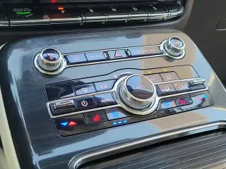 Lincoln Nautilus 2023 AWD Black Label 4dr SUV