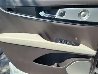 Lincoln Nautilus 2023 AWD Black Label 4dr SUV
