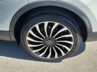 Lincoln Nautilus 2023 AWD Black Label 4dr SUV