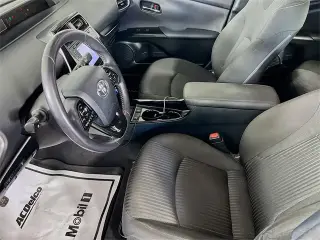 Toyota Prius Prime 2020 LE 4dr Hatchback